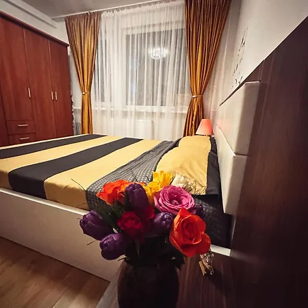 Vintage Apartment
